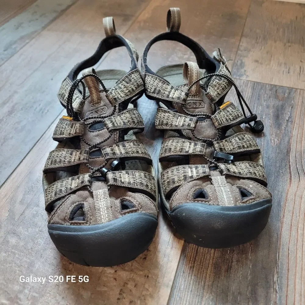 KEEN M7  Womens US 8.5 Hiking Sandals Waterproof Gray Brown Trail Sport READ SB9